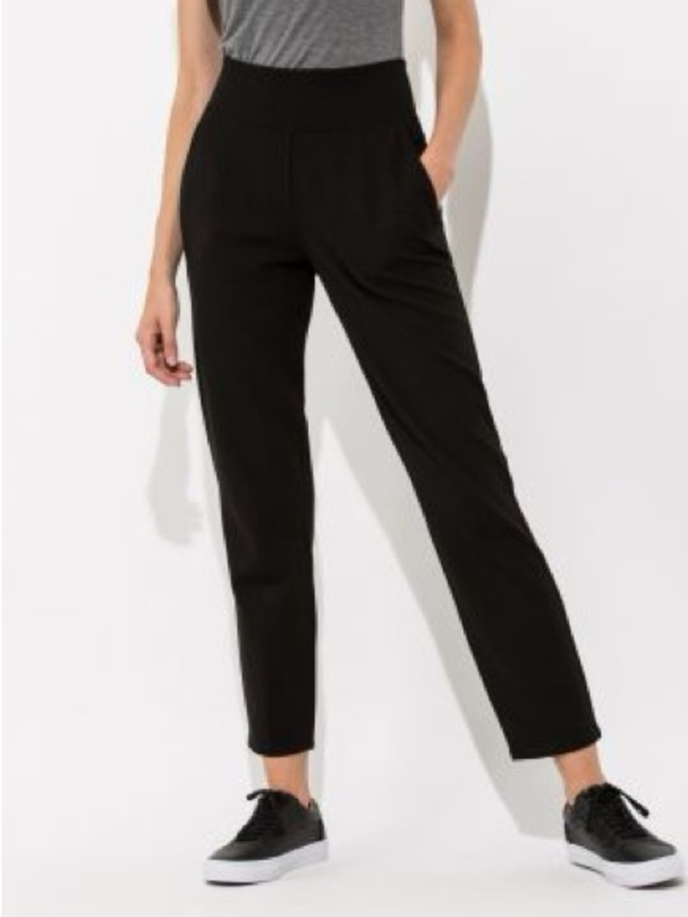 BLOW OUT SALE! Kit and Ace Black Slim Cropped Ankle Pants